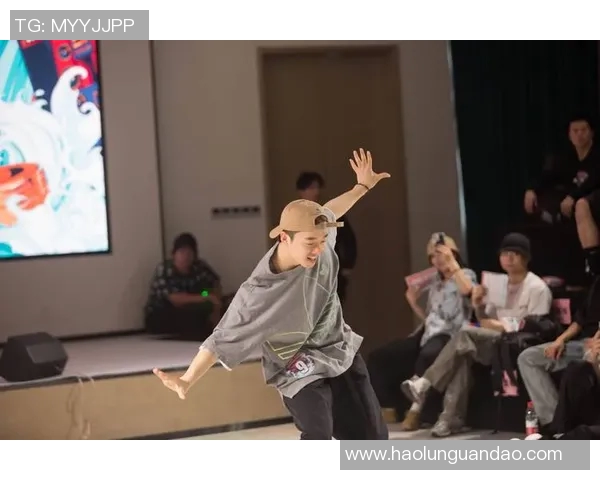 全国街舞大赛点评：武汉攀岩队默契配合展现团队精神与舞台魅力