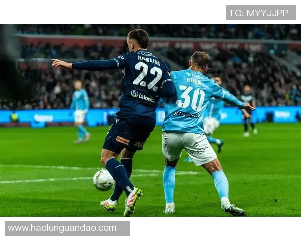 墨尔本胜利与中央水手激战正酣谁能在这场对决中笑到最后