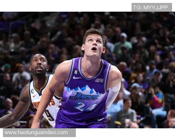 沃克凯斯勒展现潜力成新星球场表现引发球迷热议与期待